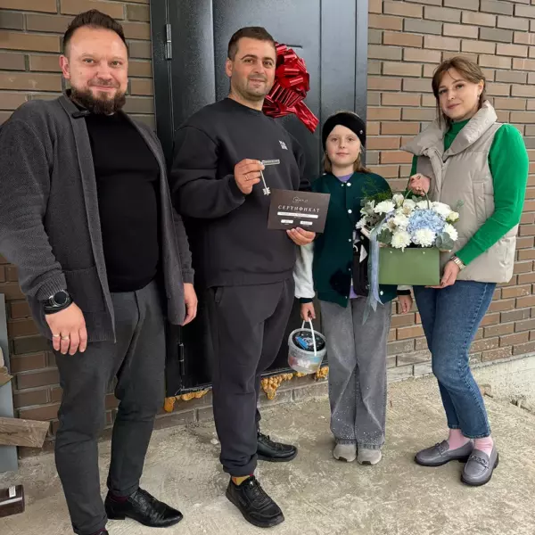 25 09 2025 Вручение ключей от дома Локация г Щёкино